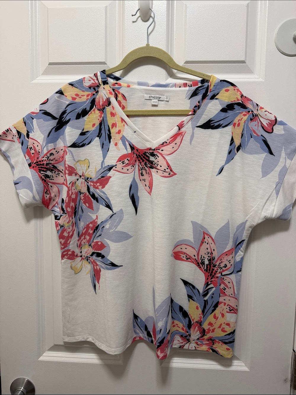 Chico's White Floral V-Neck Short Sleeve Tee with Pink, Blue & Yellow Blooms